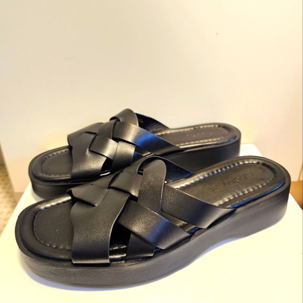 NWT Pilcro Anthropologie Black Nappa Leather Slide Sandals Sz.7 Ret.$194